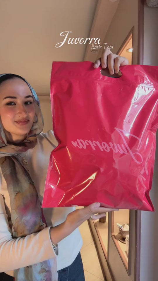 Juvorra outfit styling video